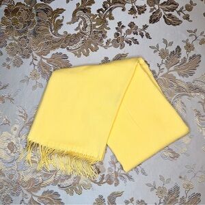 🌼✨ Pashmina Soft Yellow Wrap / Shawl / Scarf ✨🌼